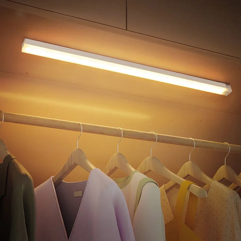 Smart Glow™ Motion Light | Light Up Your Home Instantly — Without Lifting a Finger