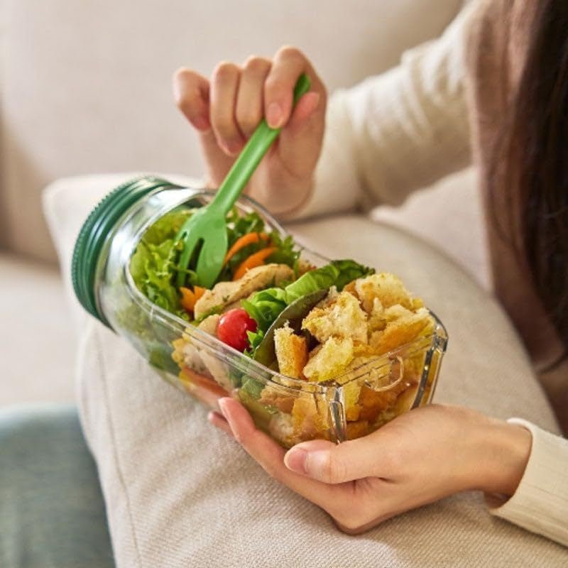 Amerivale FreshLayer salad container secure lid and food-grade plastic construction